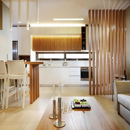 Armi Luxury Apartment In The Heart Of The City Chrissi Akti Chania Exterior foto