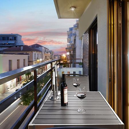 Armi Luxury Apartment In The Heart Of The City Chrissi Akti Chania Exterior foto