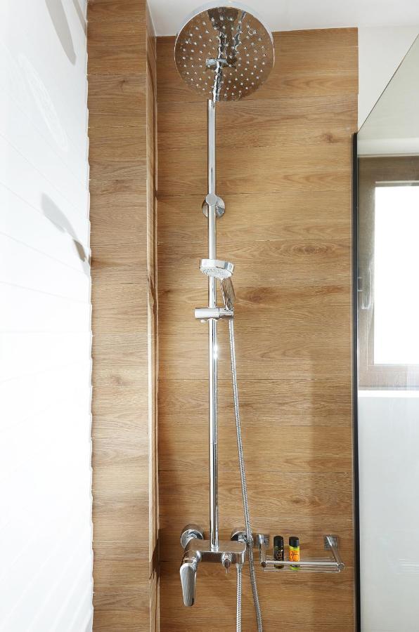 Armi Luxury Apartment In The Heart Of The City Chrissi Akti Chania Exterior foto