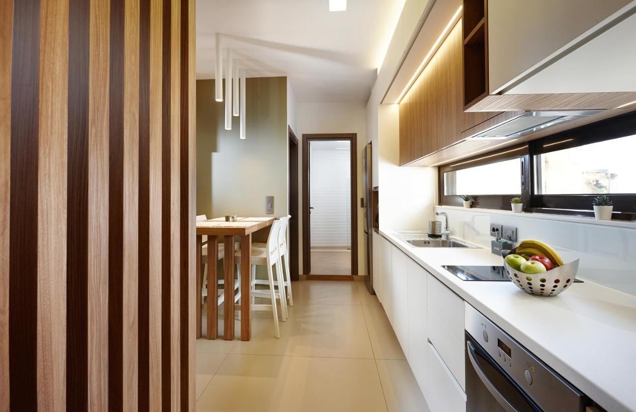 Armi Luxury Apartment In The Heart Of The City Chrissi Akti Chania Exterior foto